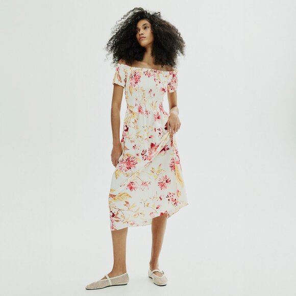 H&M Cream Floral Dress Size Medium Smocked Off-Shoulder Short Sleeve Midi - Picture 2 of 8